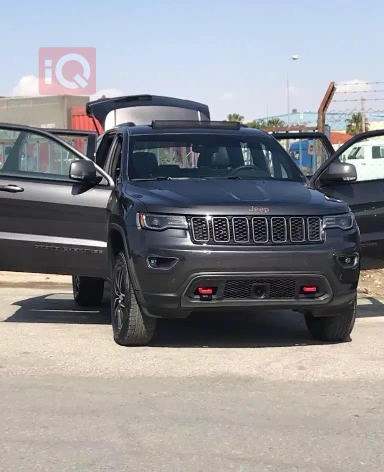 جيب جراند شيروكي